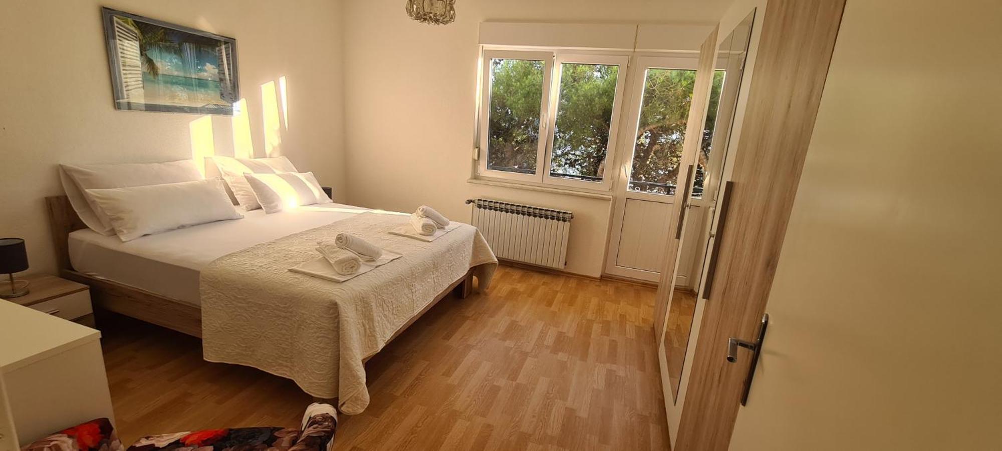 אומיס Apartments Adisa מראה חיצוני תמונה