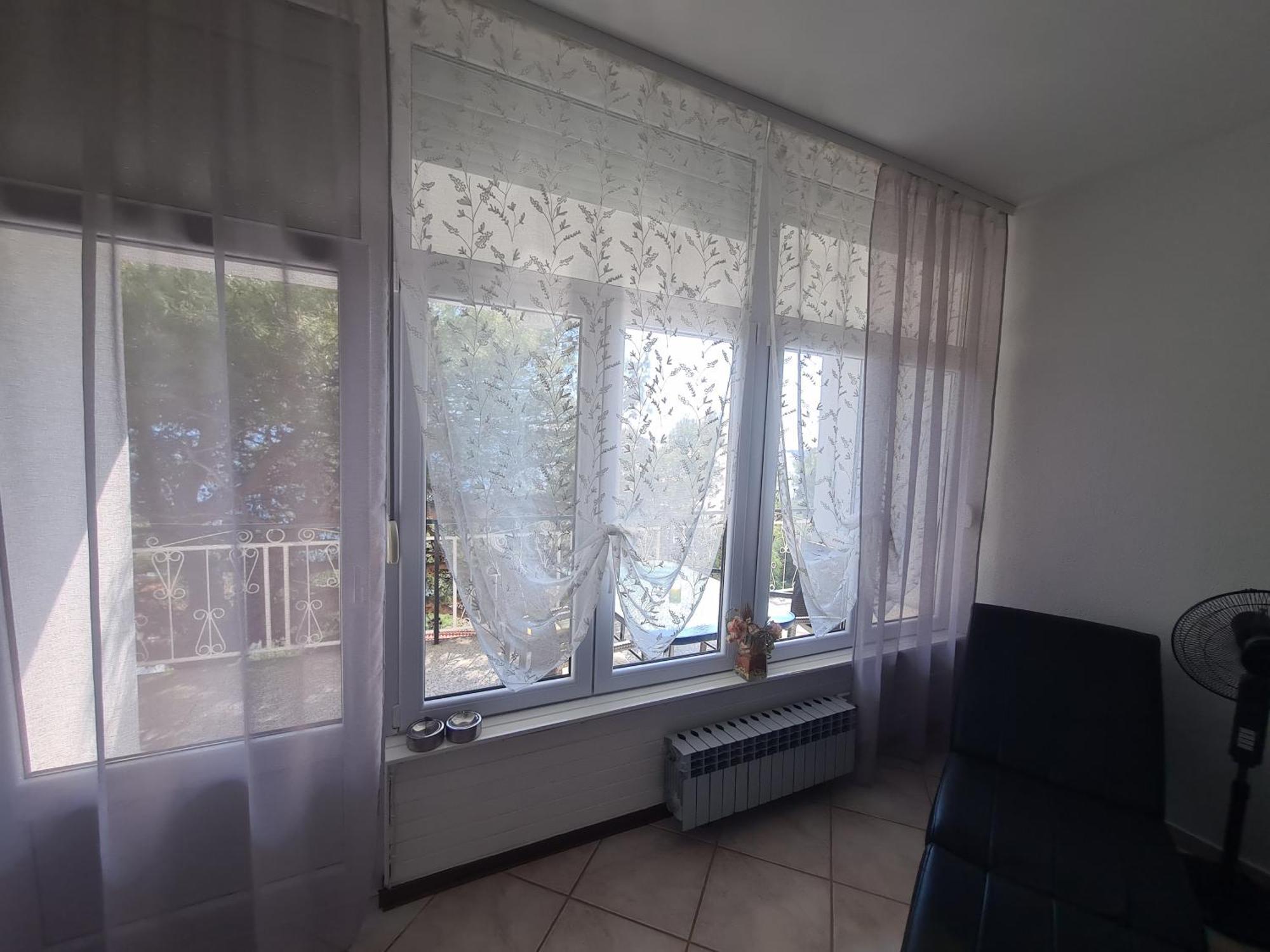 אומיס Apartments Adisa מראה חיצוני תמונה